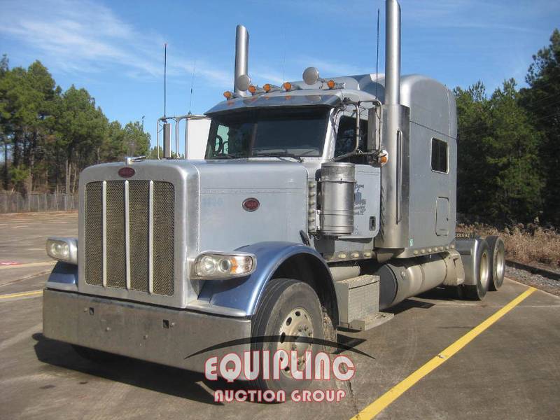 2010 peterbilt