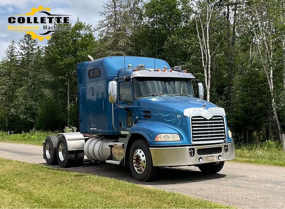 2013 Mack cxu613 (pinnacle) - Image 5