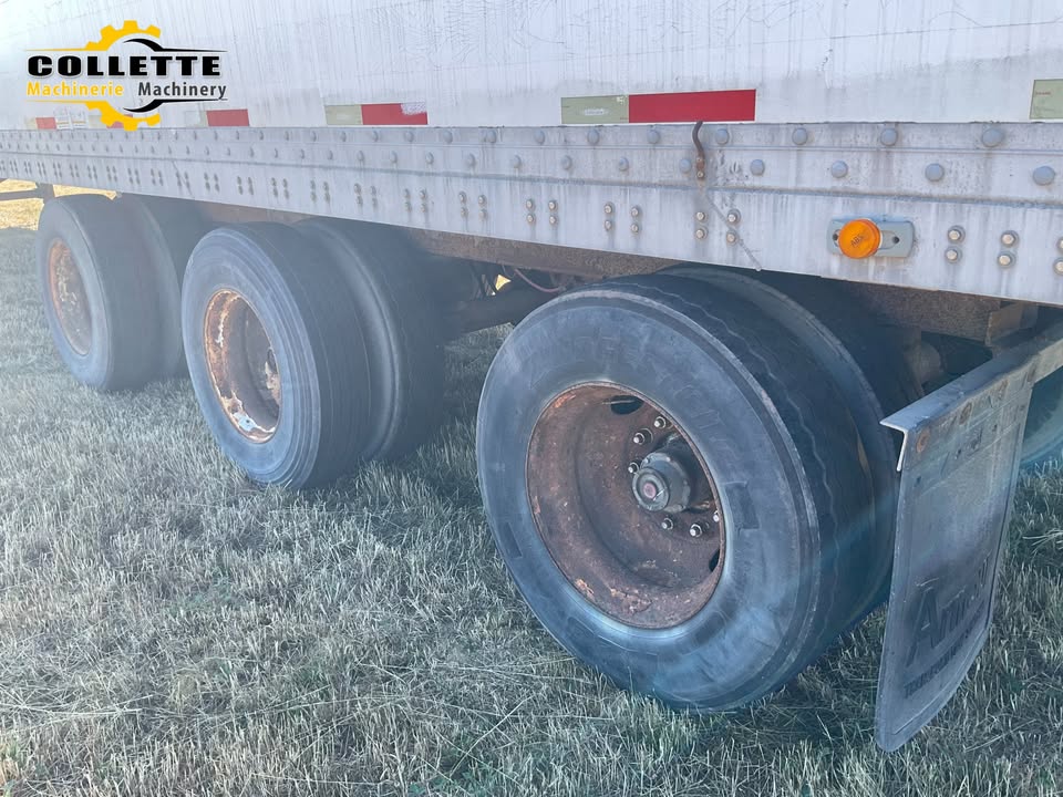 2006 Trailmobile 53 ft tri-axle van trailer - Image 11