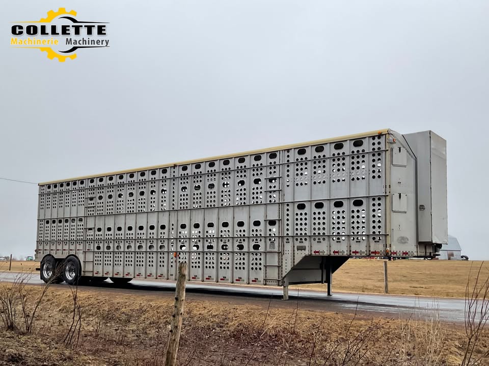 2008 MERRITT 48' livestock trailer - Image 12