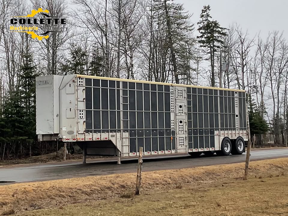 2008 MERRITT 48' livestock trailer - Image 16